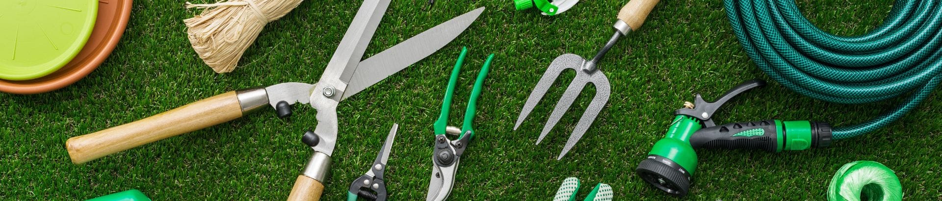 10 Tools You Need in Your Garden Shed